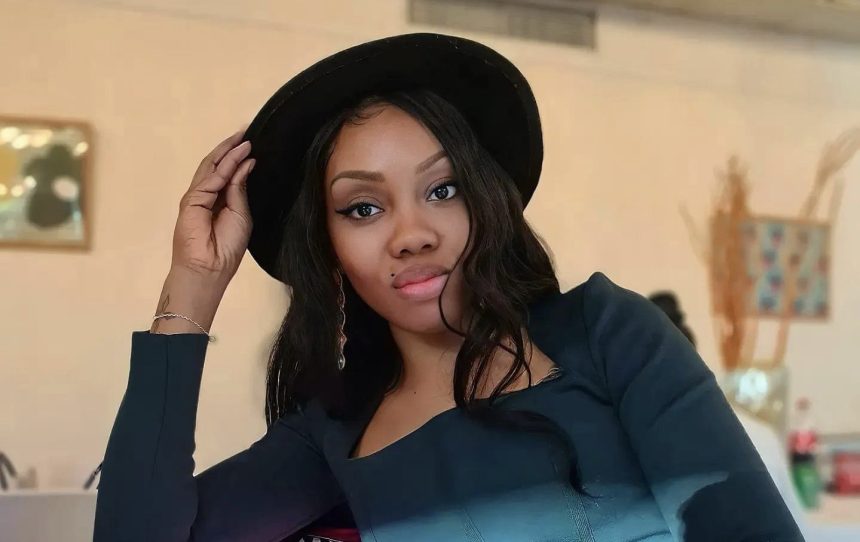 Coup dur pour Anita Mawarabu sur Instagram — Mbote